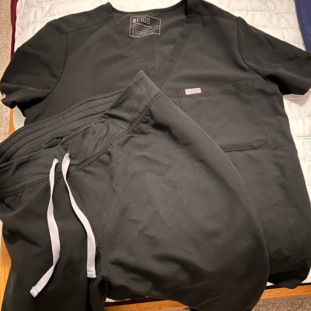 Black figs uniform